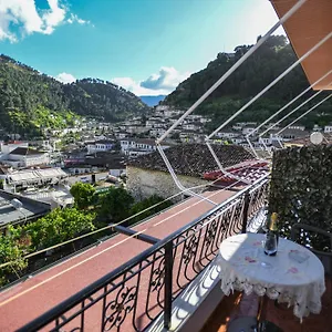 Rezidenca Aurel Villa Berat