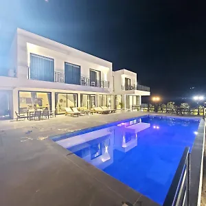 Palma Villa Berat